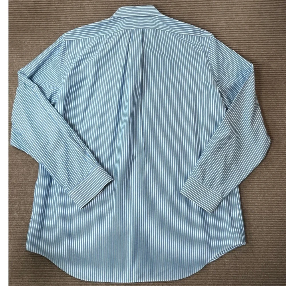 Banana Republic Men XL Blue White Striped Non-Iron Classic Fit Button Down Shirt